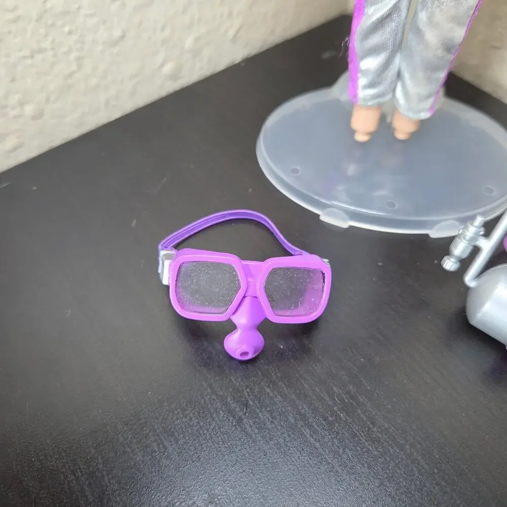 Bratz 2008 Play Sportz Scuba Diving Katia Doll with Scuba Outfit + Equipment